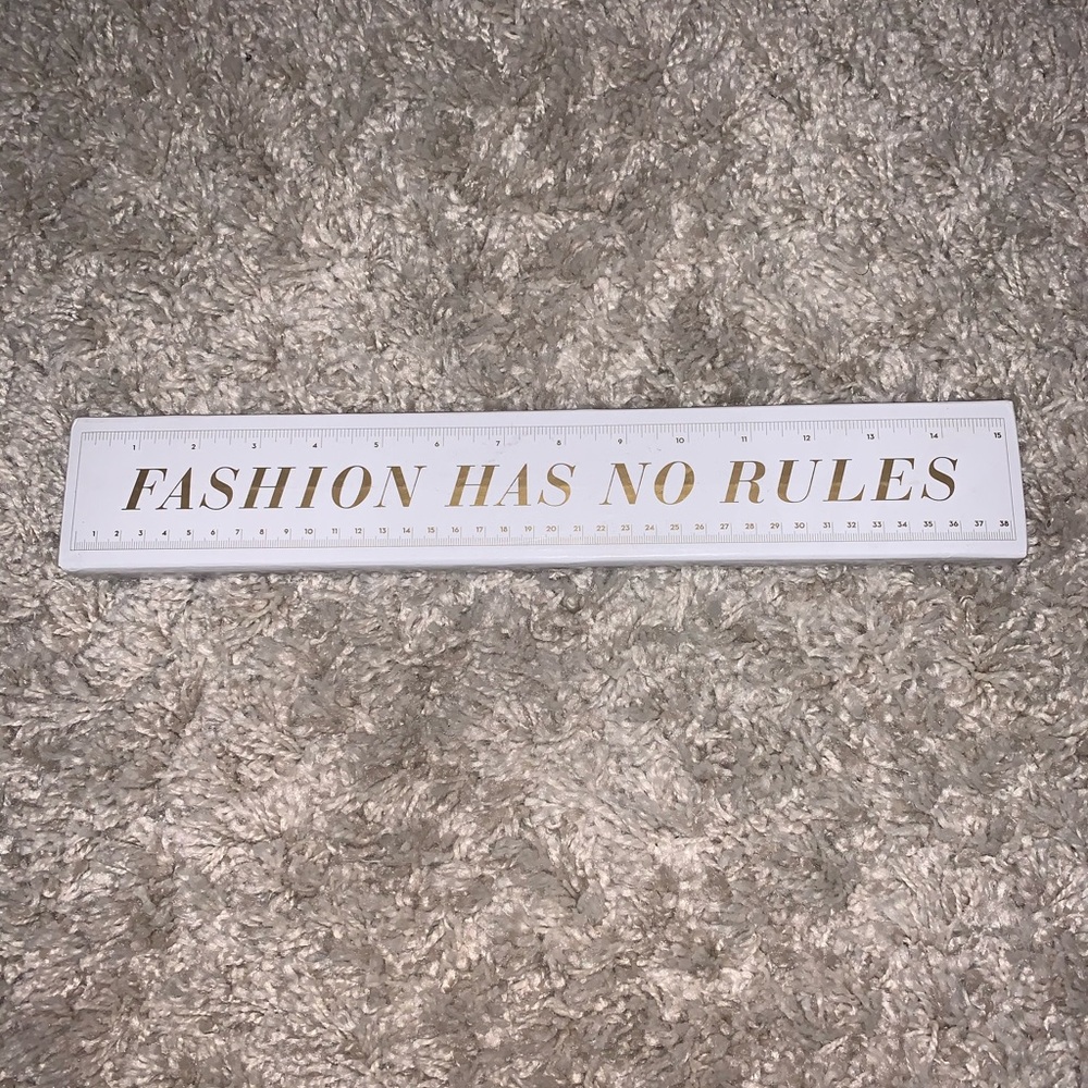 Brand new “fashion has no rules” display